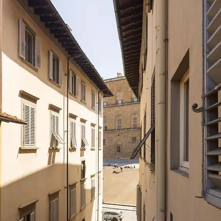 Pitti Grand Retreat Apartment Florence