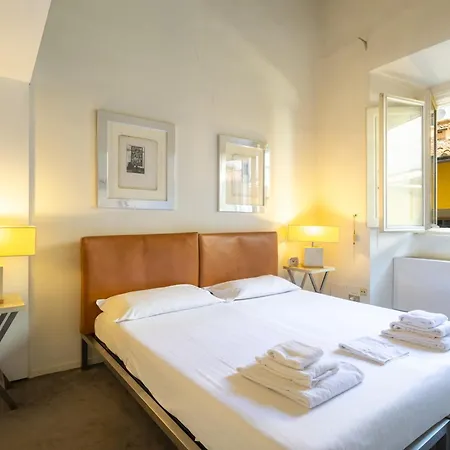 Pitti Grand Retreat Apartment *